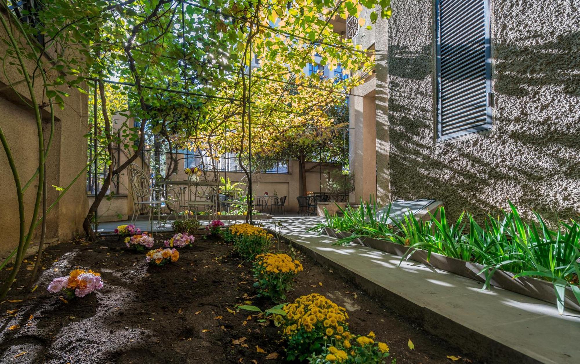Iliani Hotel Tbilisi Exterior photo
