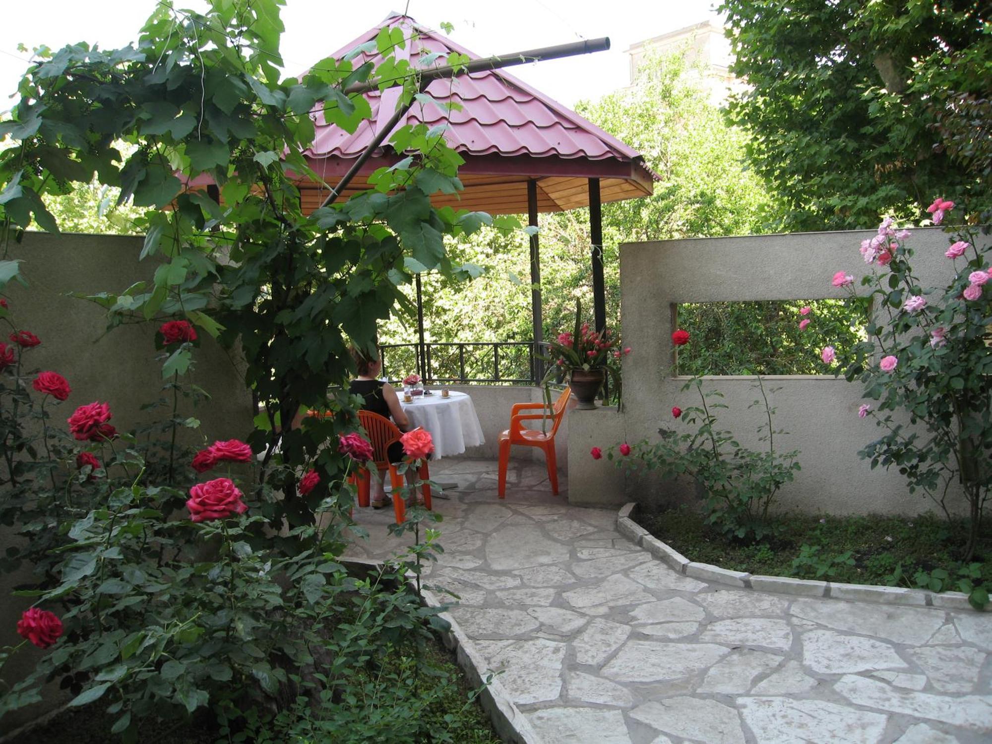 Iliani Hotel Tbilisi Exterior photo